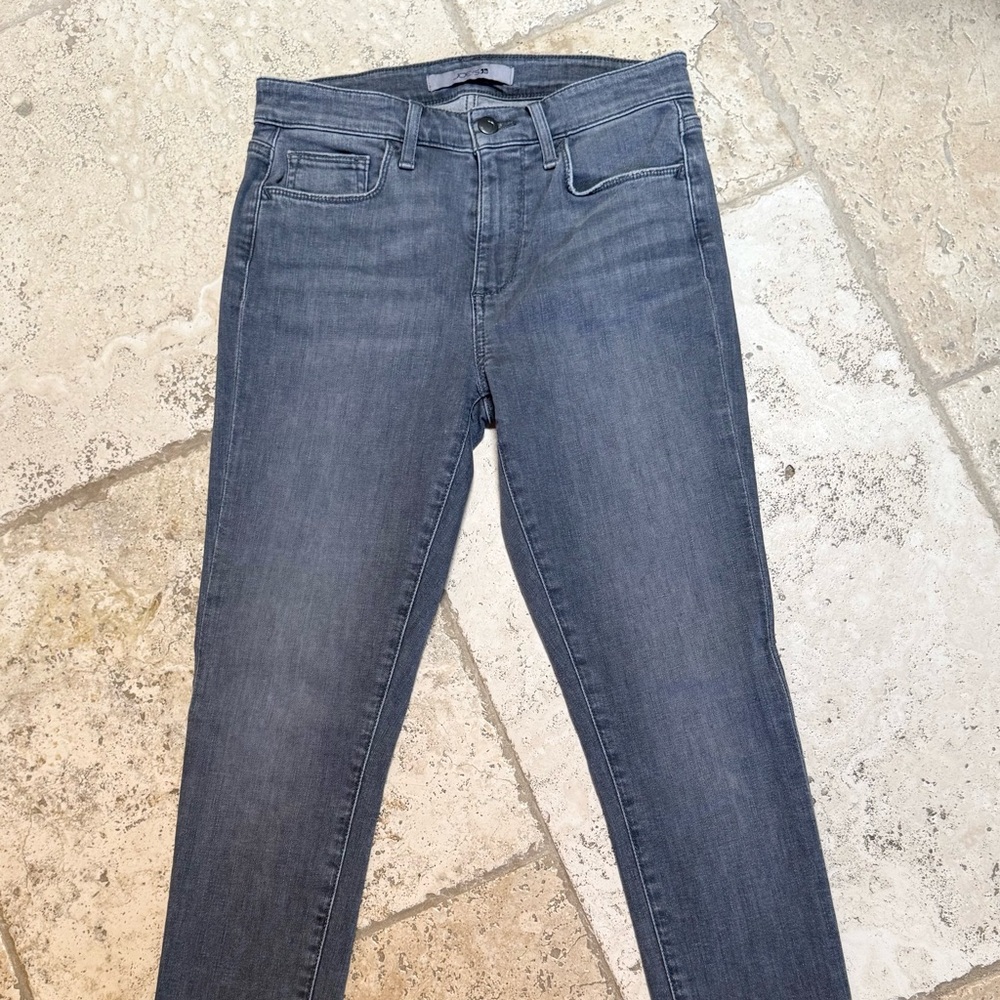 Joe's Jeans Skinny Ankle Fray